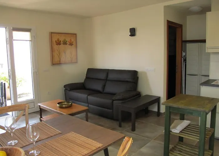 Bungalow Lido-Playa Roca Residence With Sea Front Access - Free Ac - Wifi